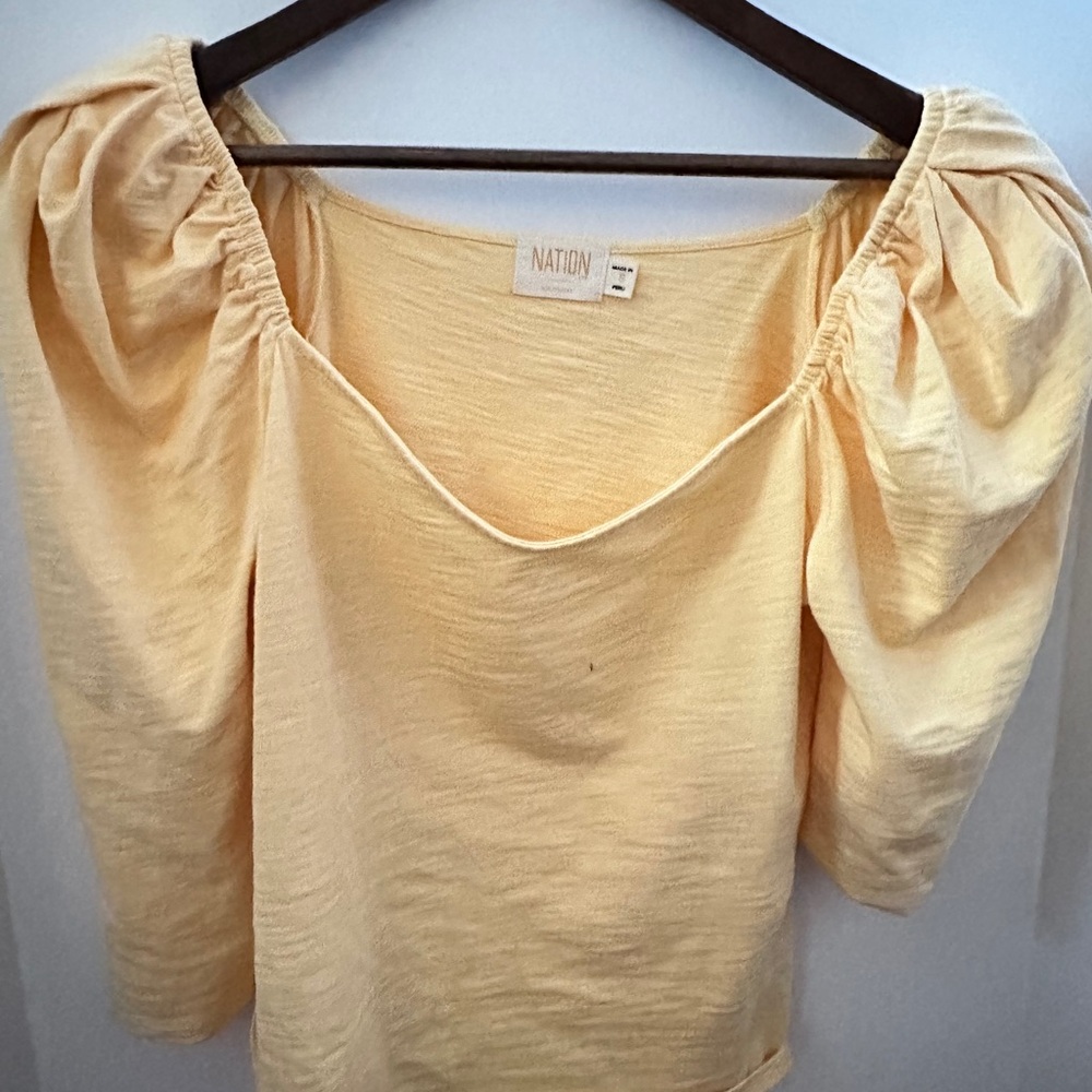 Nation LTD Soft Beige Top - Picture 3 of 4